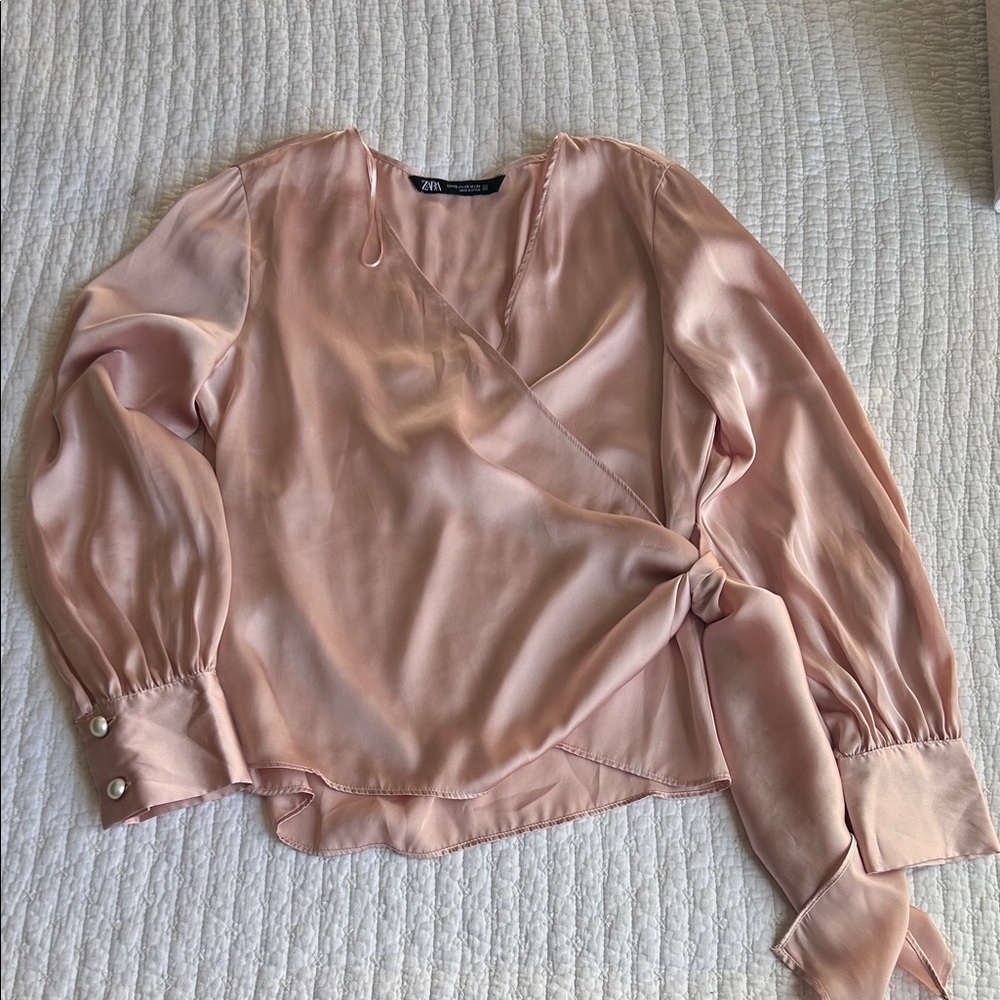 Zara Women's Blush Satin Blouse